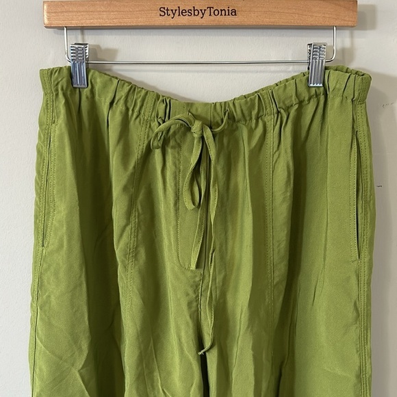 Anthropologie Cargo Parachute Pants Moss Green Pockets Drawstring Jogger M NEW - Picture 6 of 16